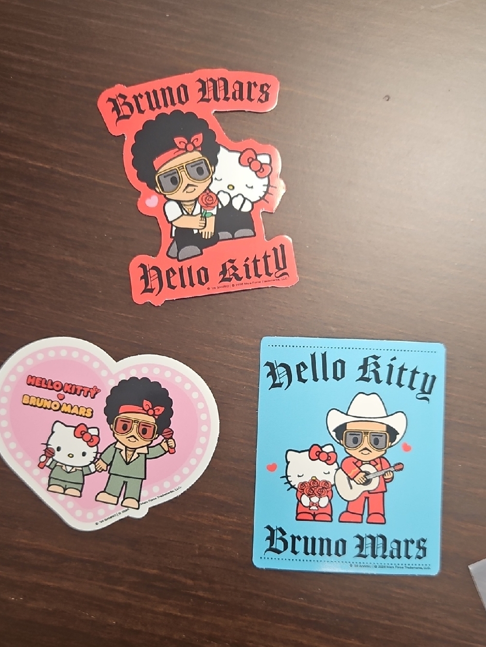 Bruno Mars x Hello Kitty Sticker Pack - Pink & Blue Hearts - Picture 2 of 6